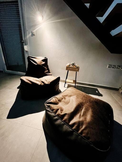 Escala Double Loft 1 & Parking In The City Center Vólos Extérieur photo