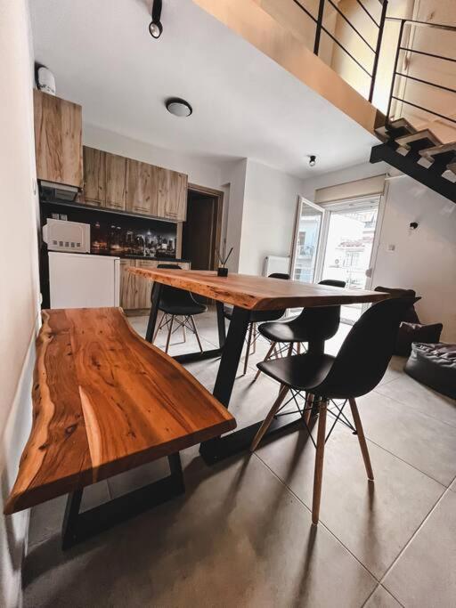 Escala Double Loft 1 & Parking In The City Center Vólos Extérieur photo